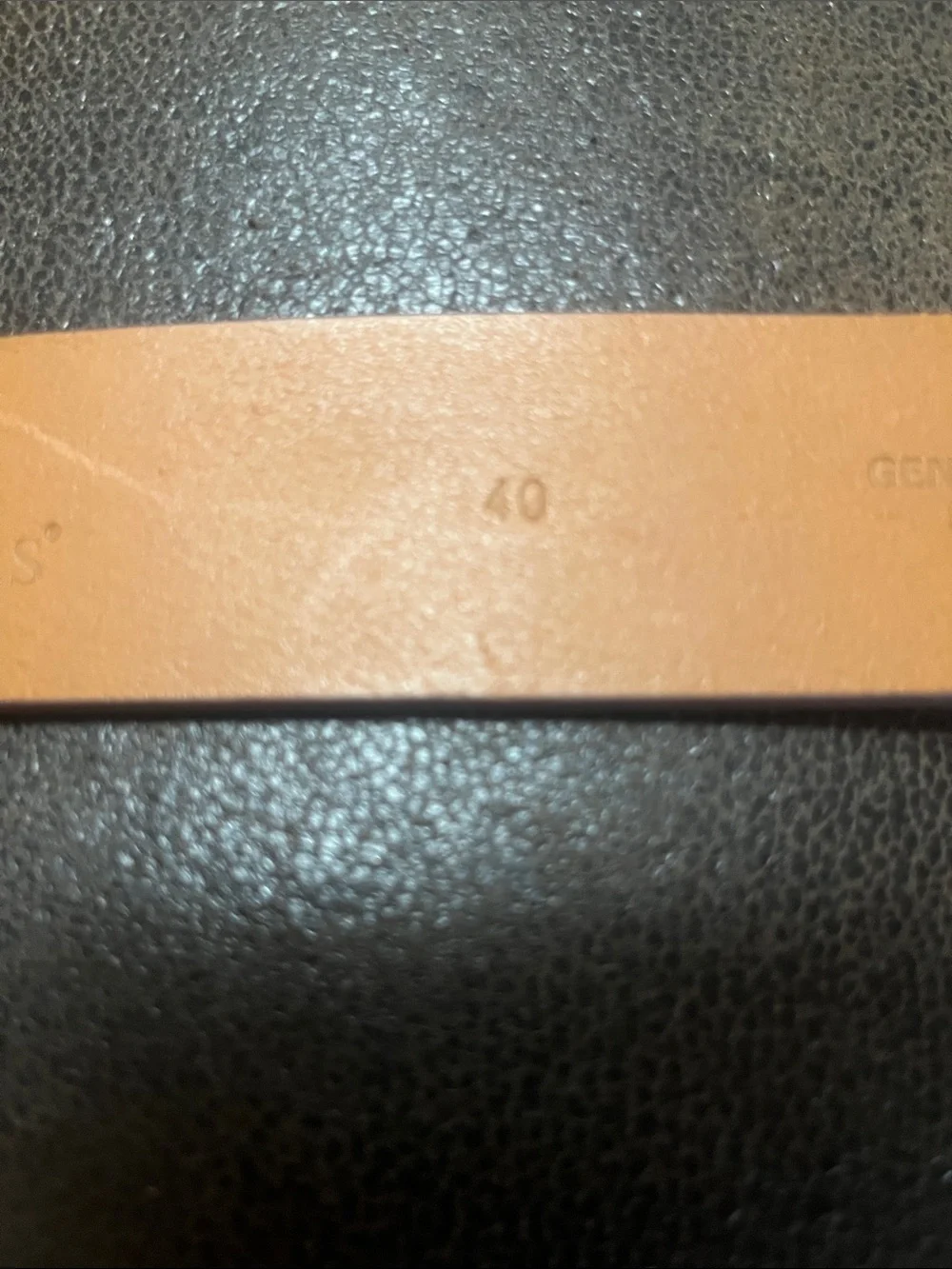 Vineyard Vine Men's Tan Leather Belt - Classic Casual Neutral Dress Silver
